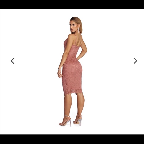 Mauve Lace Dress - Picture 4 of 4